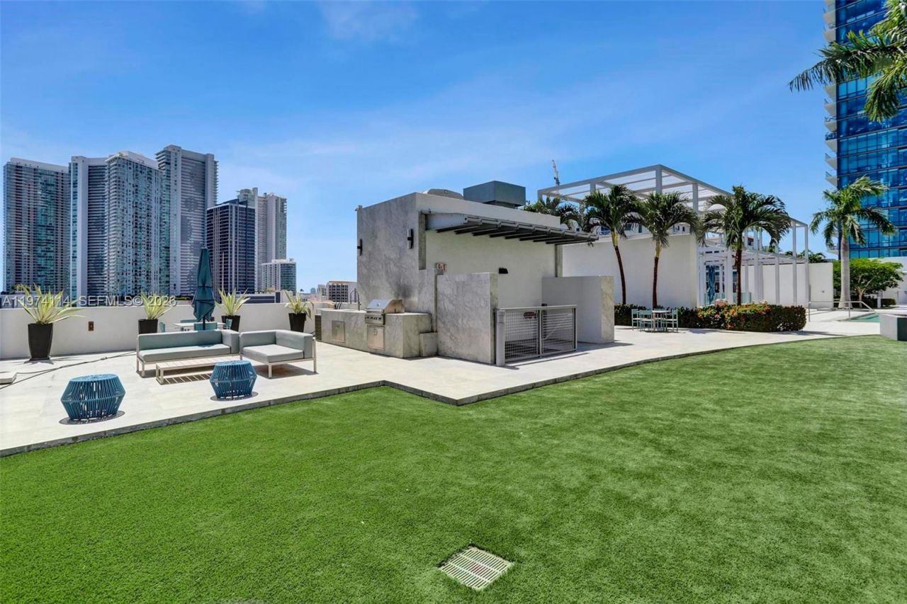3301 NE 1st Ave, Unit L0302, Miami, FL 33137 Photo