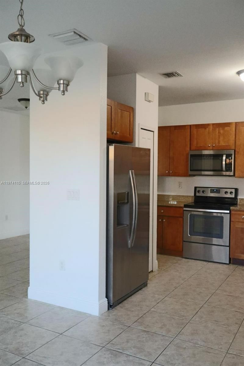 10131 NW 10th St, Miami, FL 33172 Photo