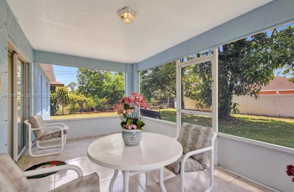 1458 SW San Esteban Ave , Port Saint Lucie, FL 34953 Photo