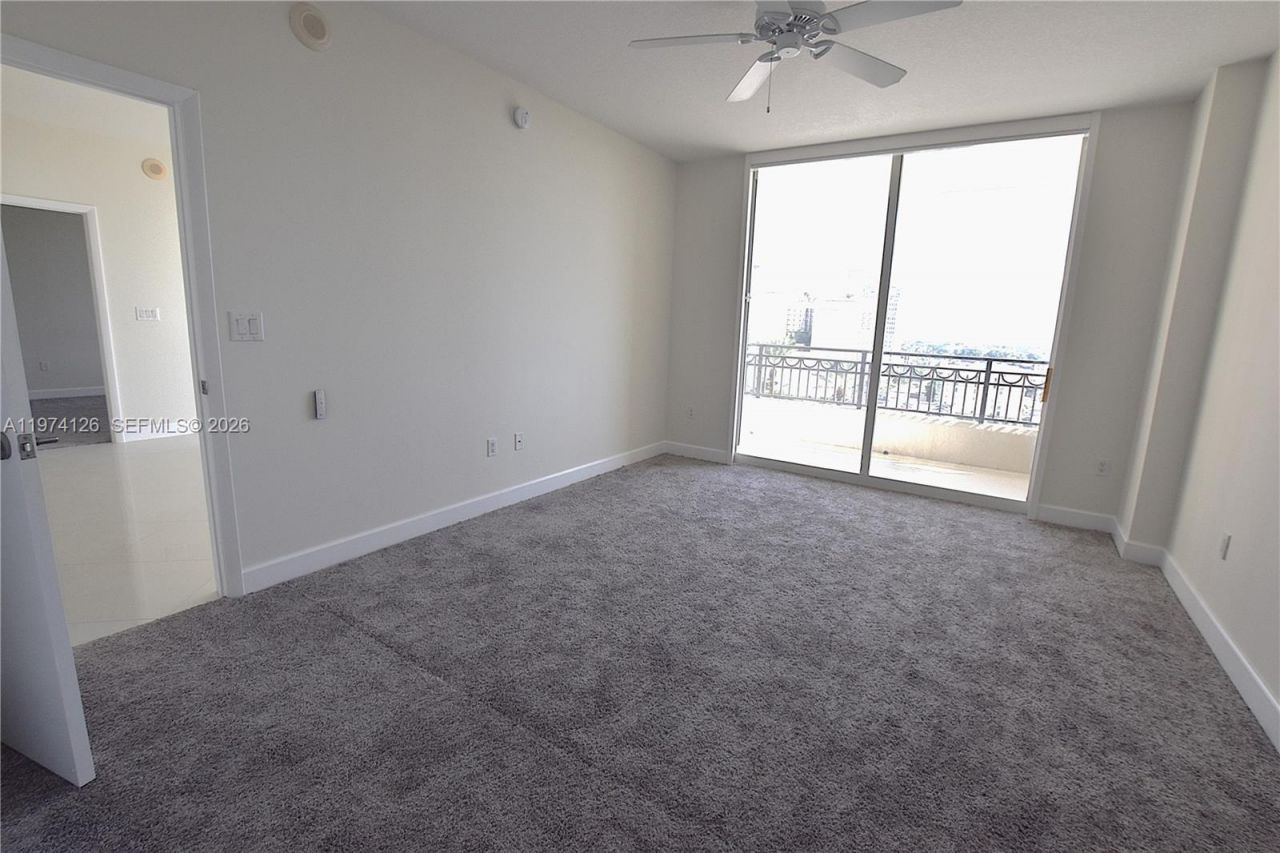 550 Okeechobee Blvd , Unit 1417, West Palm Beach, FL 33401 Photo