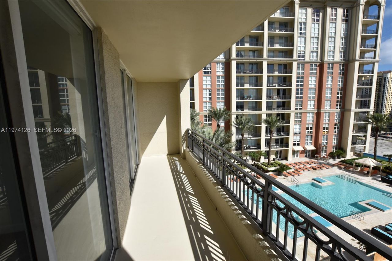 550 Okeechobee Blvd , Unit 1417, West Palm Beach, FL 33401 Photo