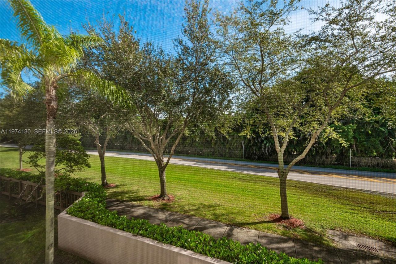 9725 NW 52nd St , Unit 213, Doral, FL 33178 Photo