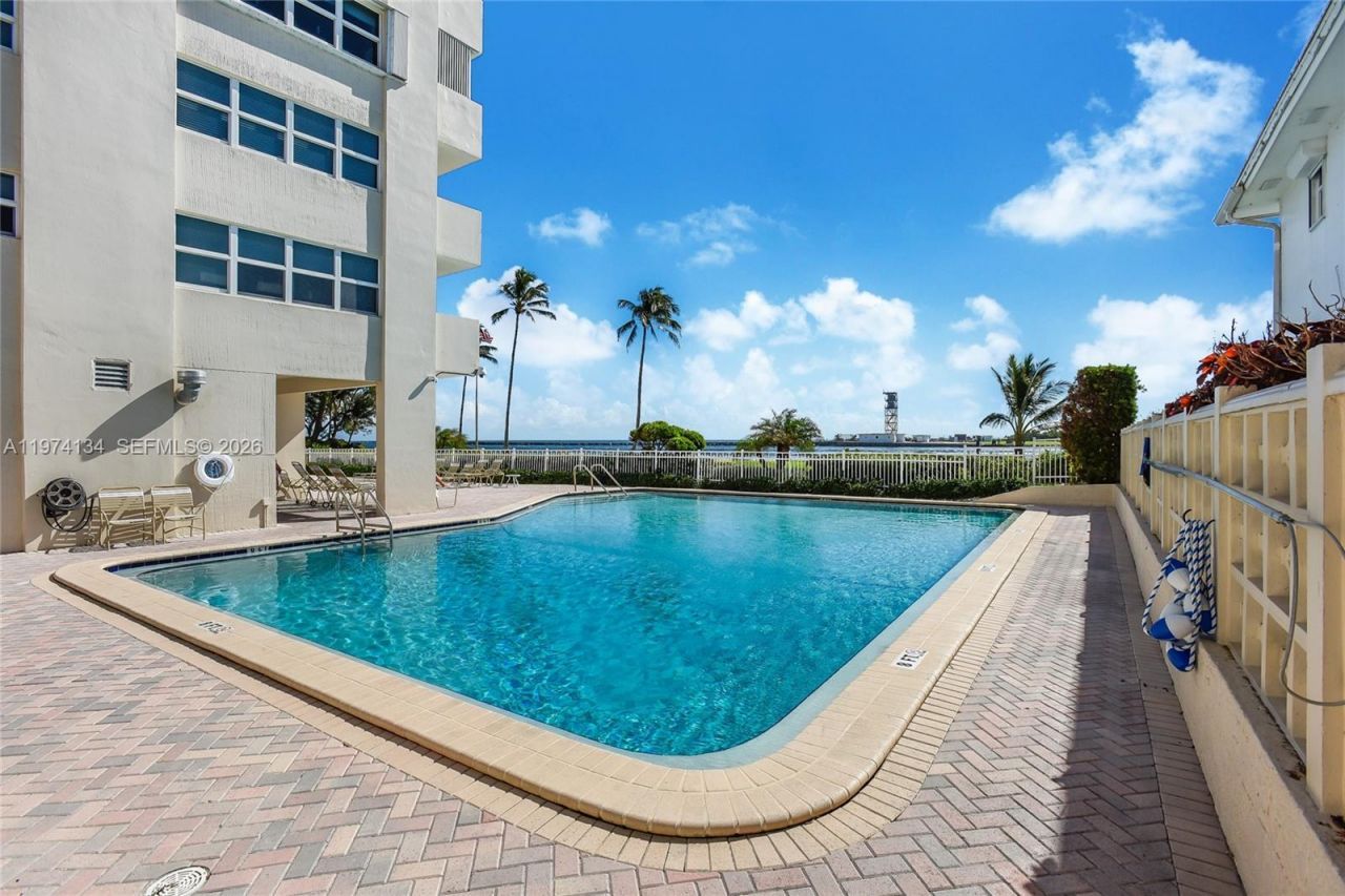 2100 S Ocean Dr, Unit 11J, Fort Lauderdale, FL 33316 Photo