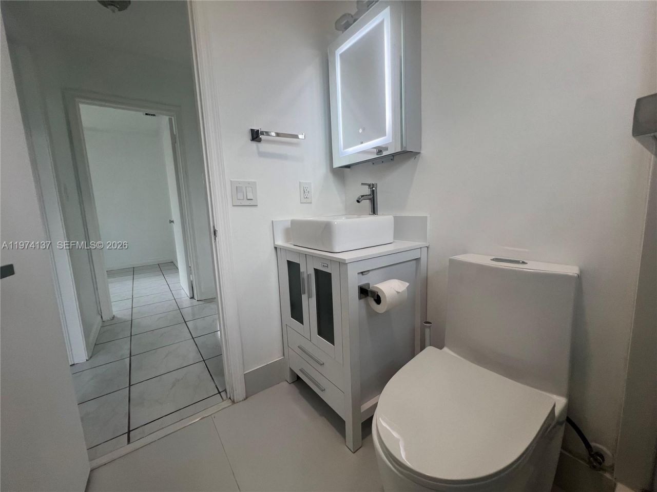 5829 NW 37th St , Unit 1, Virginia Gardens, FL 33166 Photo