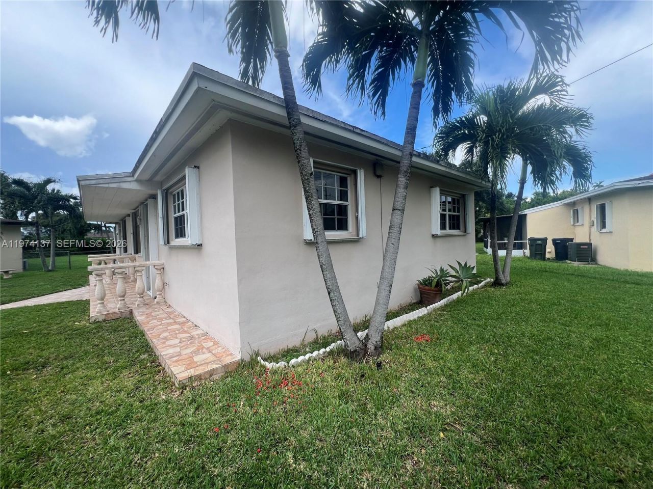 5829 NW 37th St , Unit 1, Virginia Gardens, FL 33166 Photo