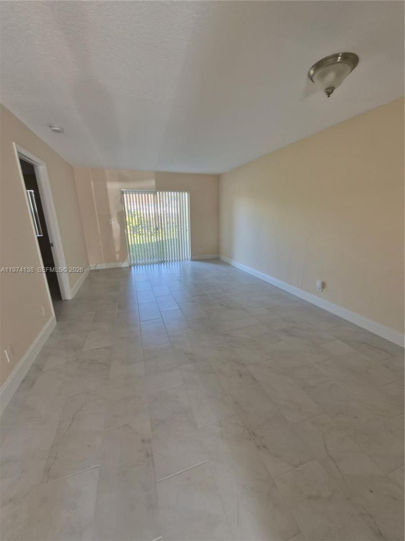 10905 Royal Palm Blvd, Unit 10905, Coral Springs, FL 33065 Photo