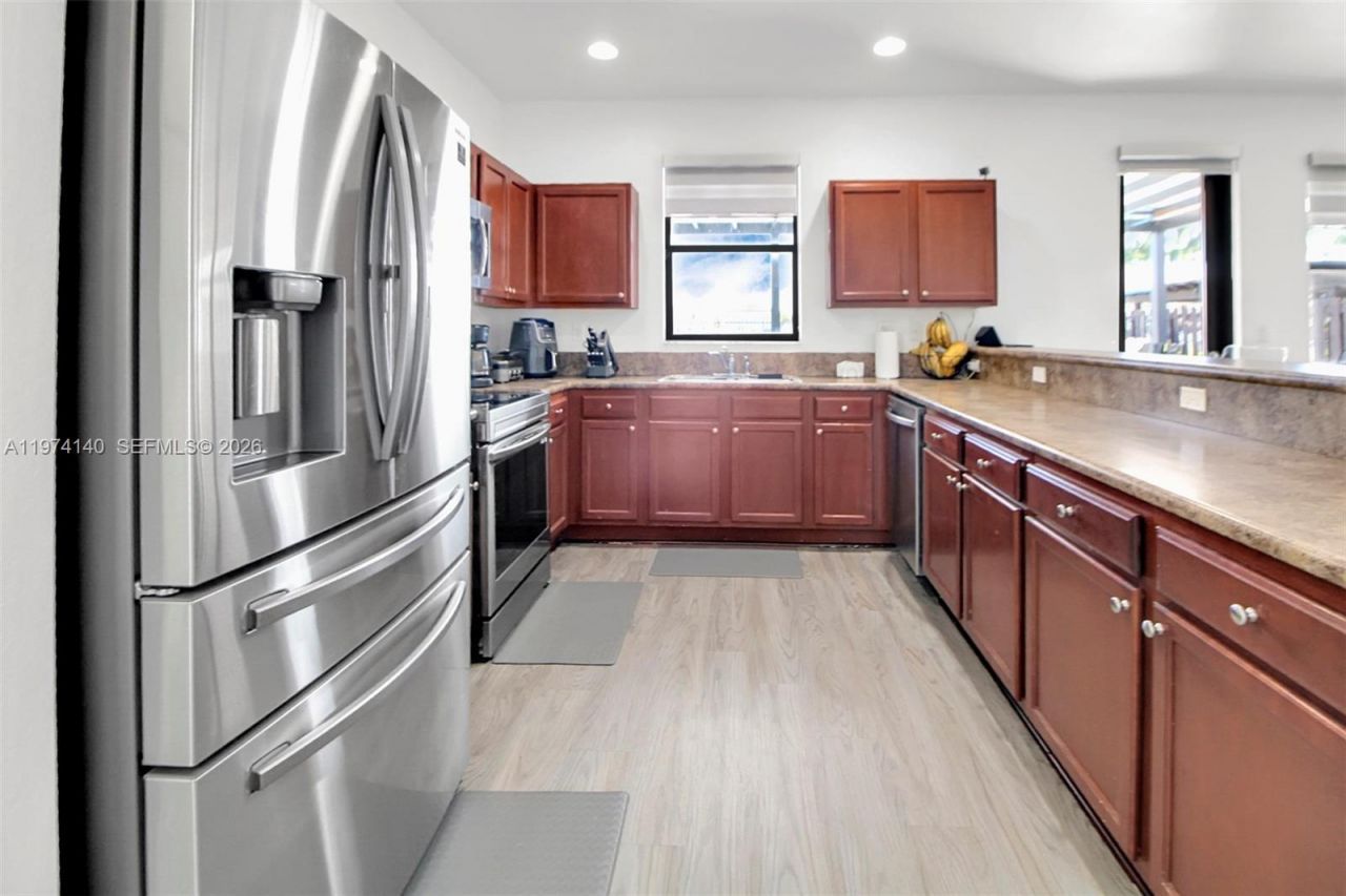 22917 SW 105th Ave , Cutler Bay, FL 33190 Photo