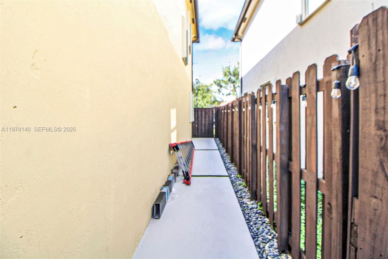 22917 SW 105th Ave , Cutler Bay, FL 33190 Photo