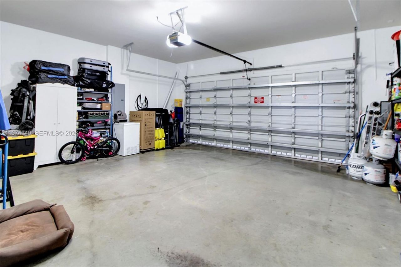 22917 SW 105th Ave , Cutler Bay, FL 33190 Photo