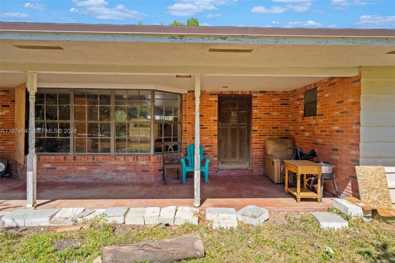 19401 SW 264th St, Homestead, FL 33031 Photo