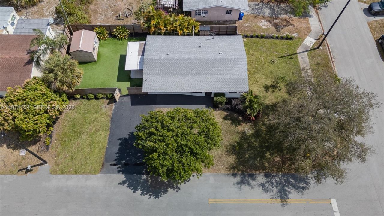 1151 NE 42nd Ct, Pompano Beach, FL 33064 Photo