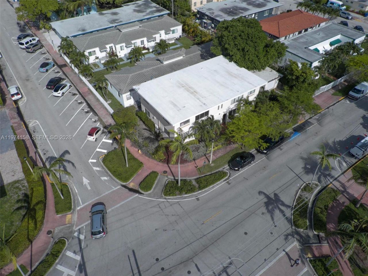 8031 Hawthorne Ave , Miami Beach, FL 33141 Photo