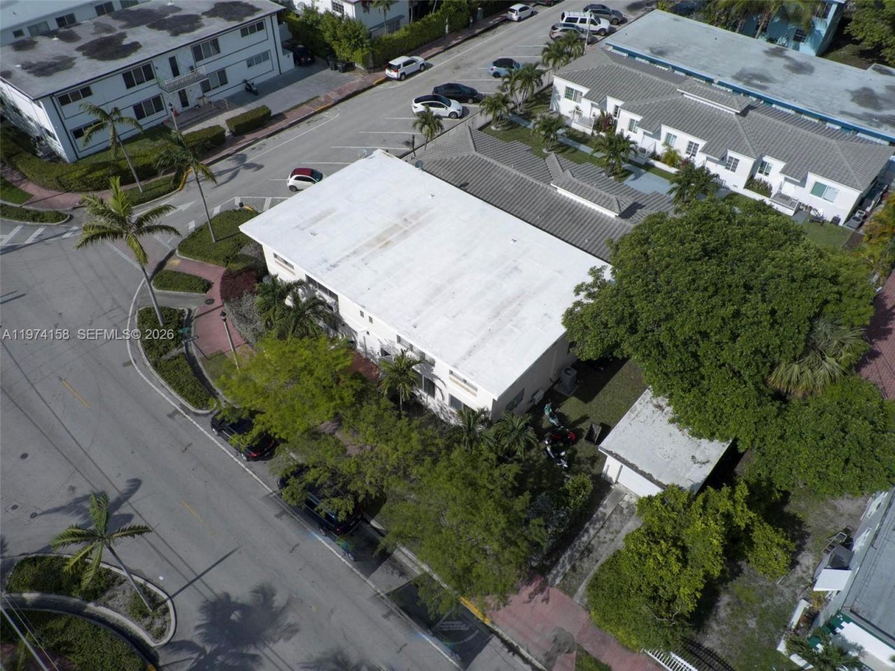 8031 Hawthorne Ave , Miami Beach, FL 33141 Photo