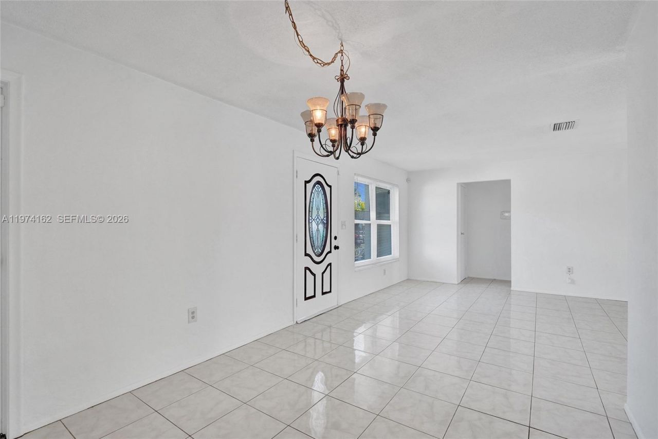 2161 NW 73rd Ave, Sunrise, FL 33313 Photo