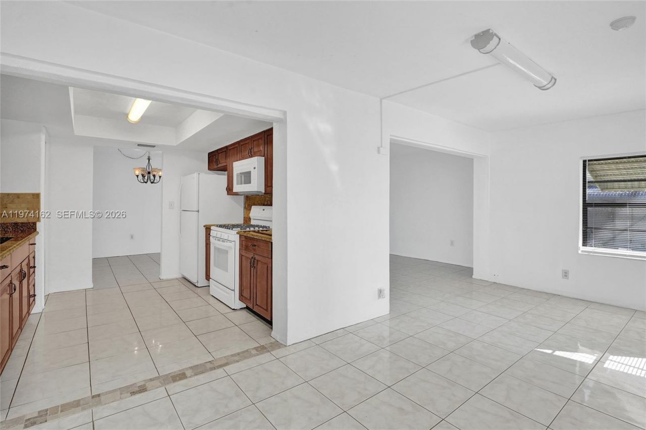 2161 NW 73rd Ave, Sunrise, FL 33313 Photo