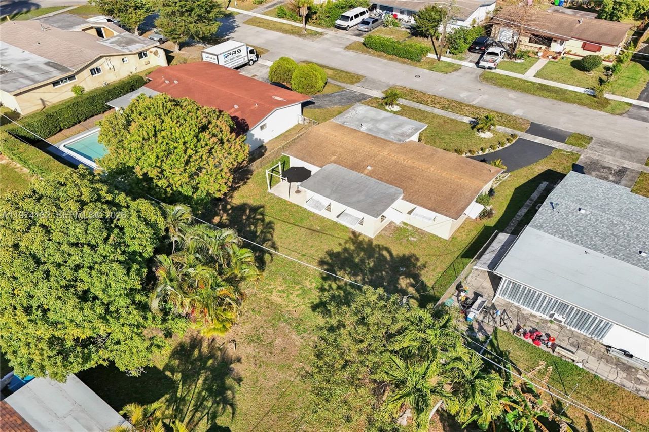 2161 NW 73rd Ave, Sunrise, FL 33313 Photo