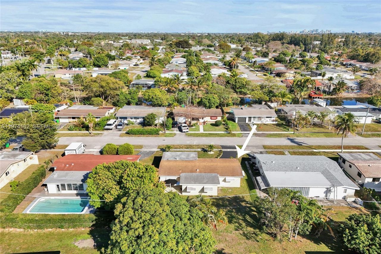 2161 NW 73rd Ave, Sunrise, FL 33313 Photo