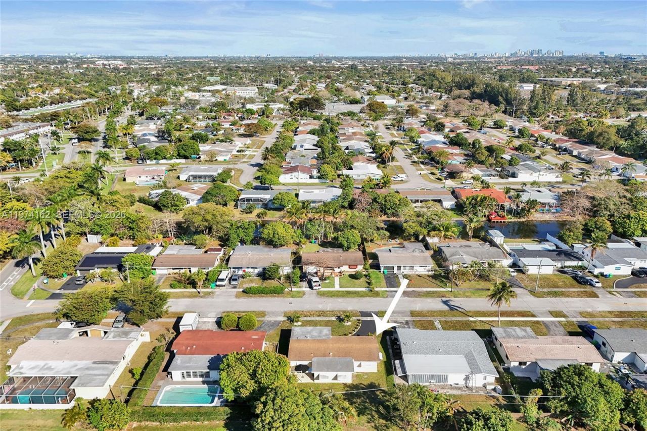 2161 NW 73rd Ave, Sunrise, FL 33313 Photo