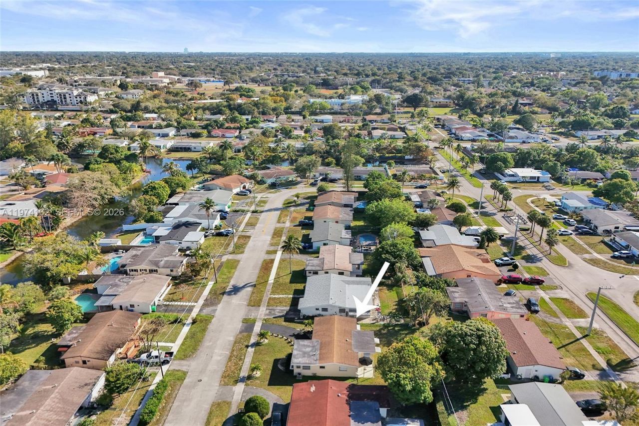 2161 NW 73rd Ave, Sunrise, FL 33313 Photo