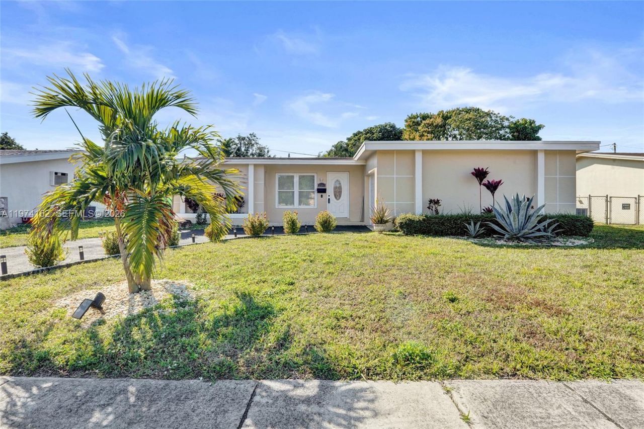 2161 NW 73rd Ave, Sunrise, FL 33313 Photo