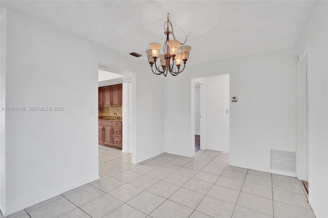 2161 NW 73rd Ave, Sunrise, FL 33313 Photo