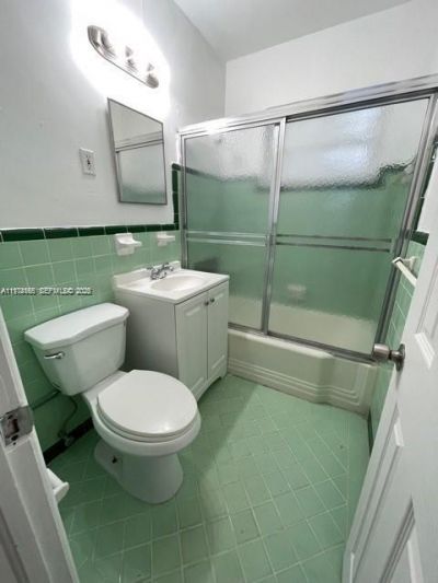 810 82nd St , Miami Beach, FL 33141 Photo