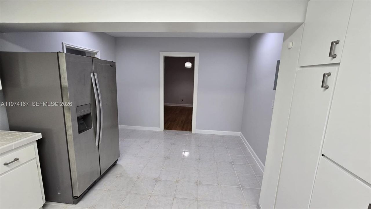 5911 SW 6th St, Unit 2, Miami, FL 33144 Photo