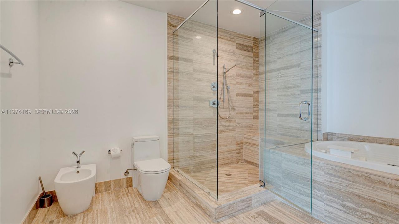 16001 Collins Ave, Unit 3007, Sunny Isles Beach, FL 33160 Photo