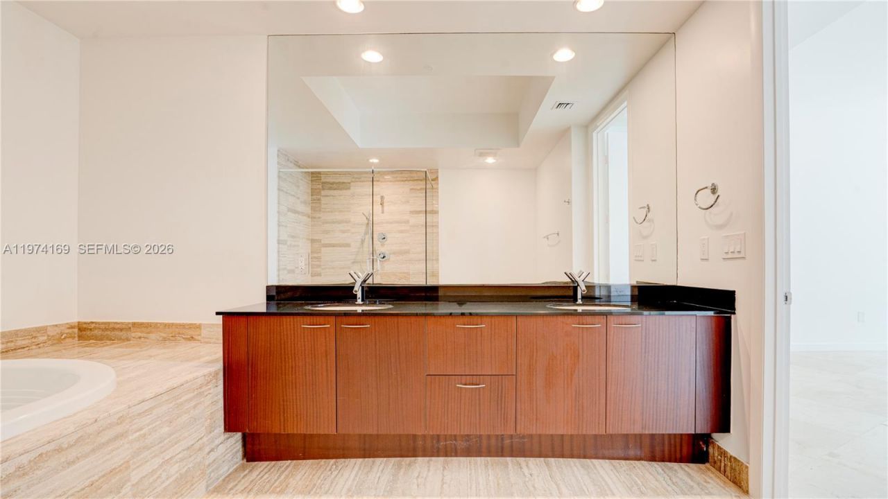 16001 Collins Ave, Unit 3007, Sunny Isles Beach, FL 33160 Photo