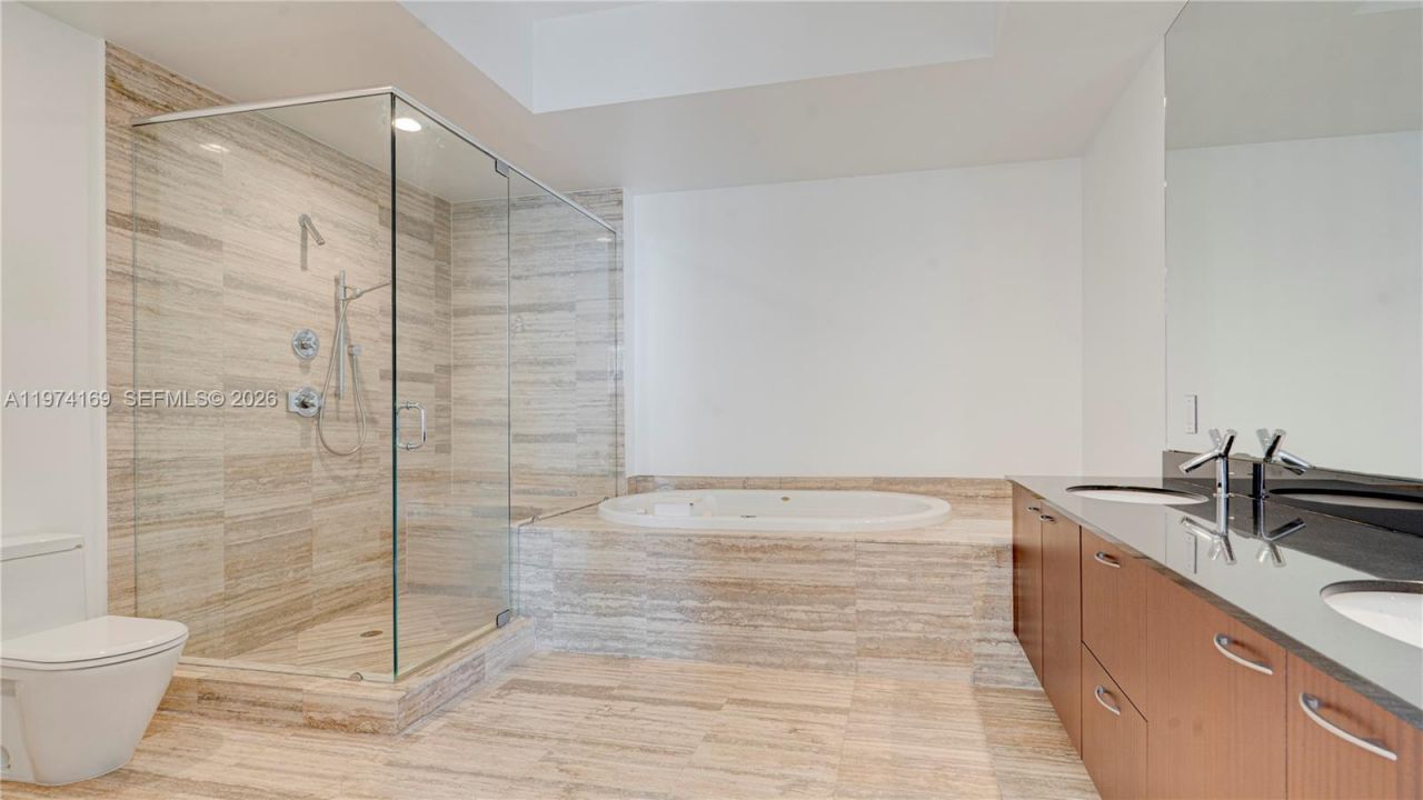 16001 Collins Ave, Unit 3007, Sunny Isles Beach, FL 33160 Photo