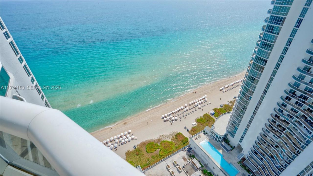 16001 Collins Ave, Unit 3007, Sunny Isles Beach, FL 33160 Photo
