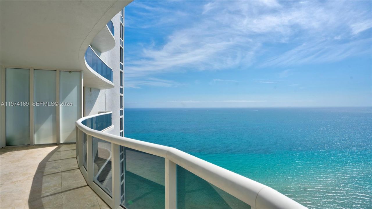 16001 Collins Ave, Unit 3007, Sunny Isles Beach, FL 33160 Photo