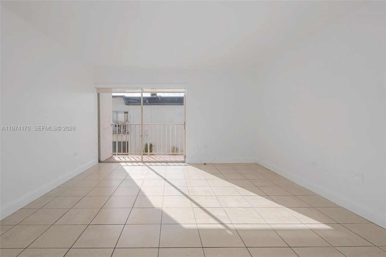 7256 SW 94th Pl, Unit A8, Miami, FL 33173 Photo