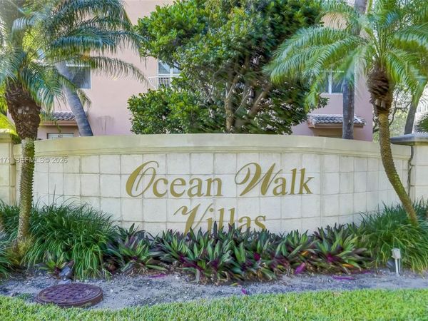 2039 Oceanwalk Ter , Unit 401, Lauderdale By The Sea, FL 33062