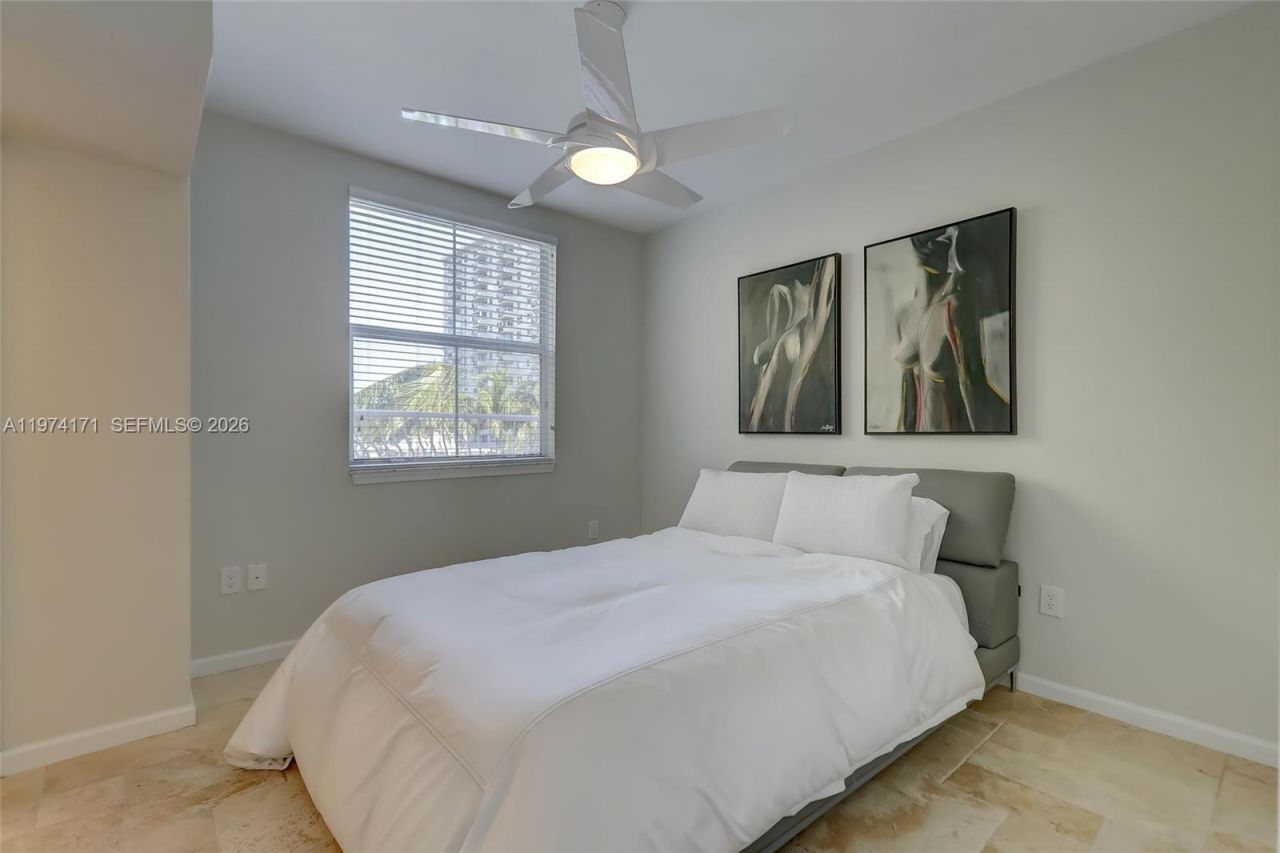 2039 Oceanwalk Ter , Unit 401, Lauderdale by the Sea, FL 33062 Photo