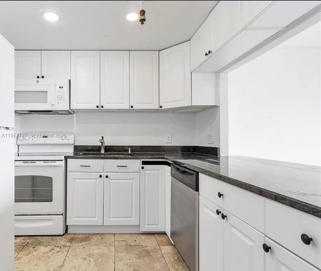 1470 NE 123rd St, Unit A603, North Miami, FL 33161 Photo