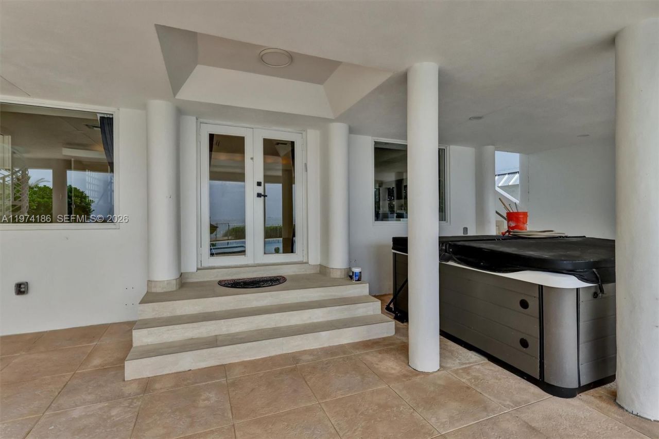 3036 N Atlantic Blvd, Fort Lauderdale, FL 33308 Photo