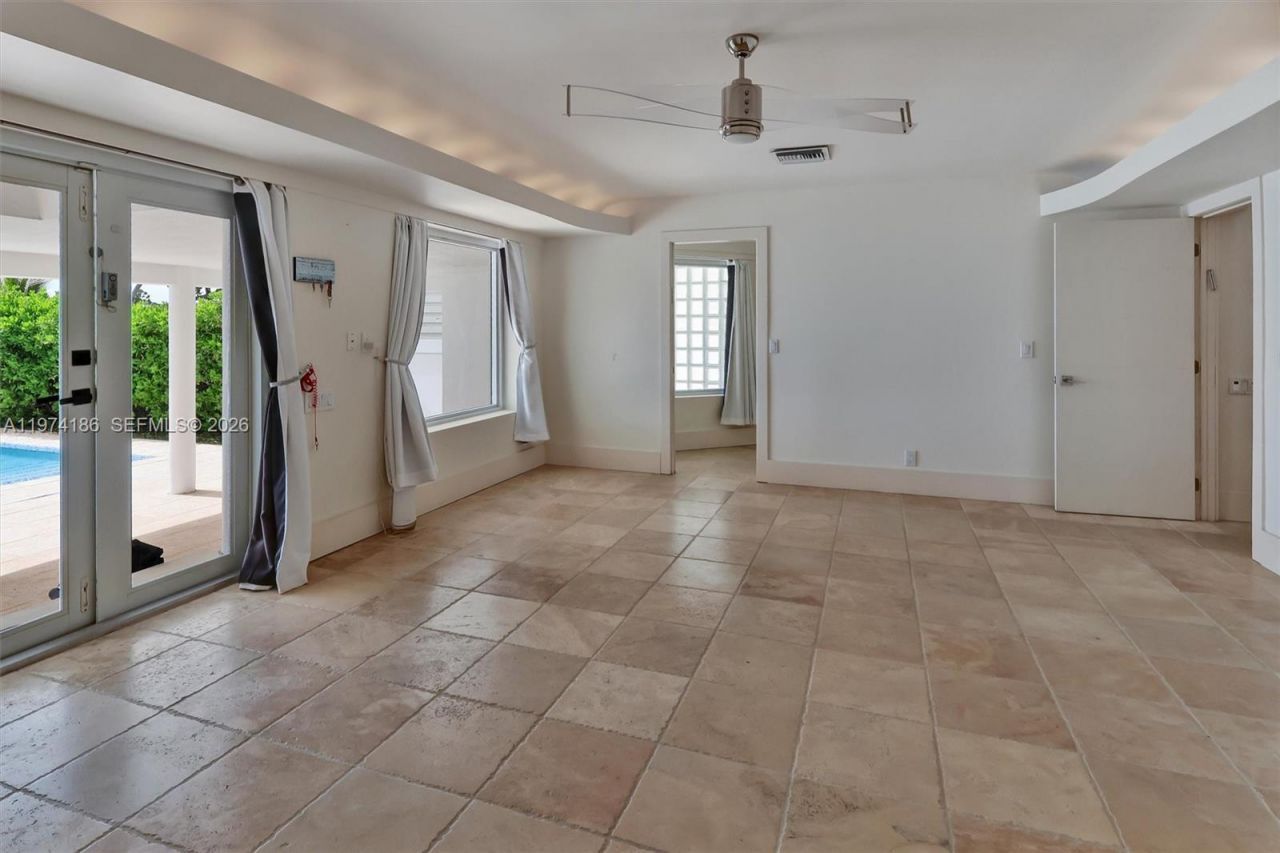 3036 N Atlantic Blvd, Fort Lauderdale, FL 33308 Photo