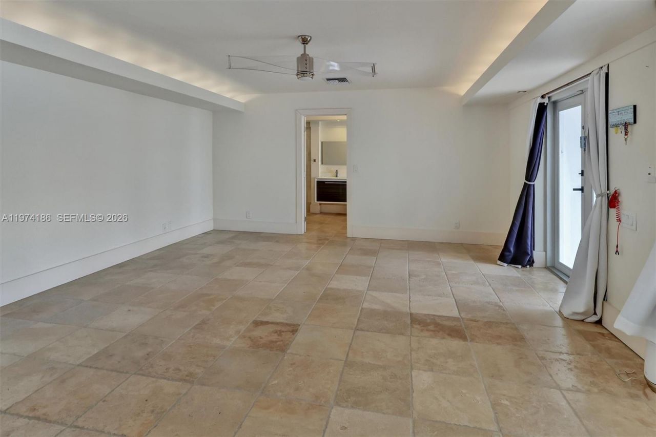 3036 N Atlantic Blvd, Fort Lauderdale, FL 33308 Photo
