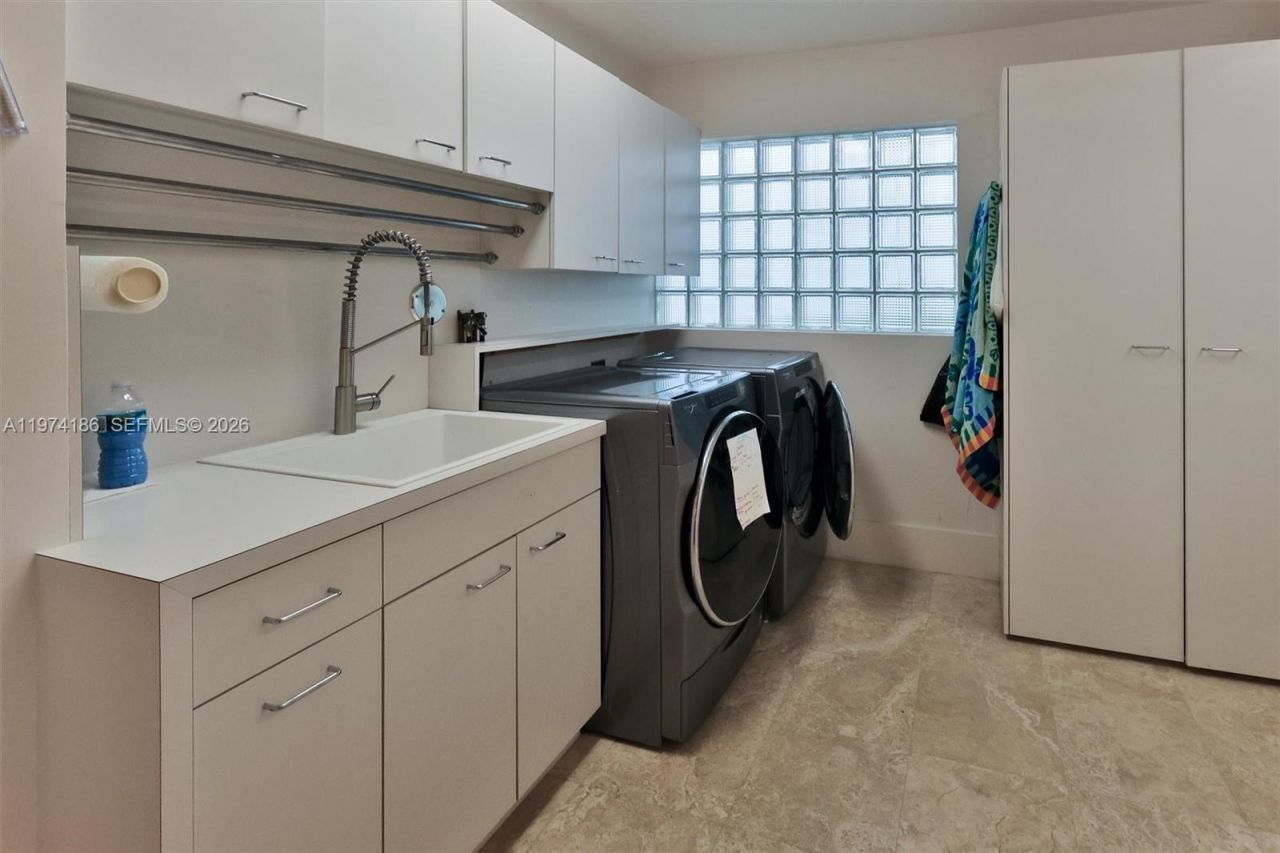 3036 N Atlantic Blvd, Fort Lauderdale, FL 33308 Photo