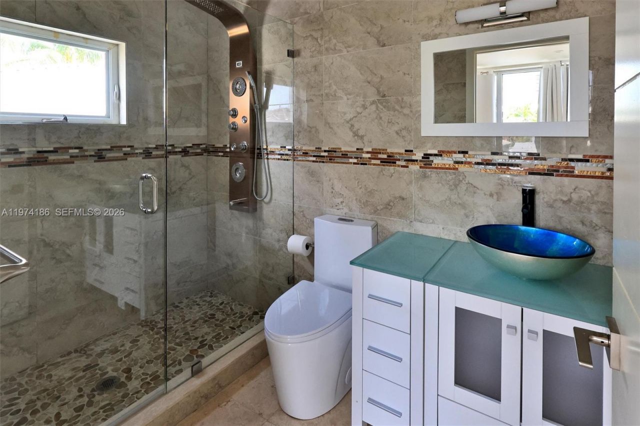 3036 N Atlantic Blvd, Fort Lauderdale, FL 33308 Photo
