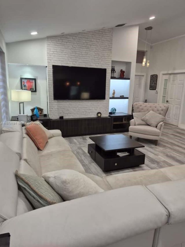 2908 N 36th Ave, Hollywood, FL 33021 Photo