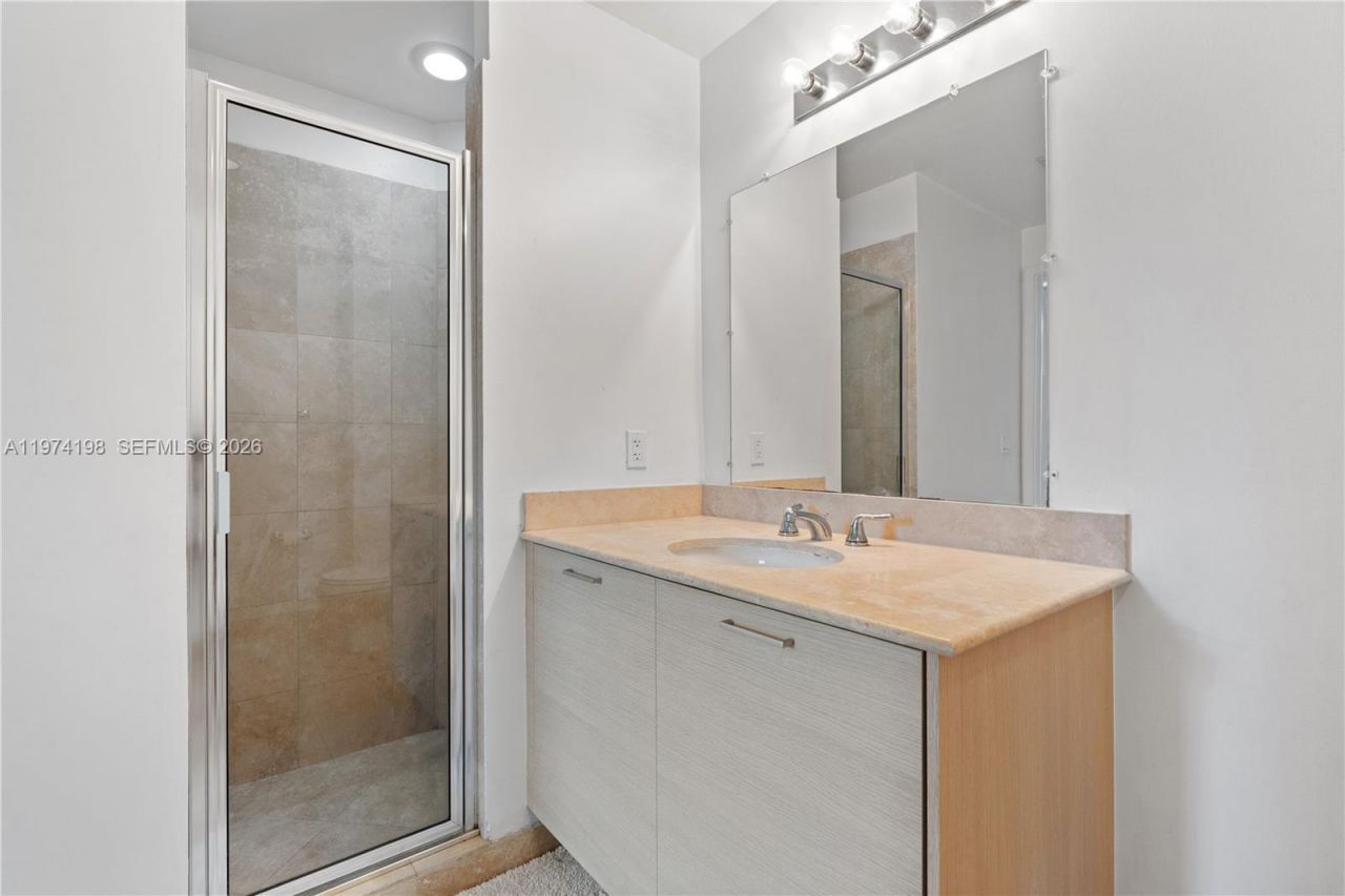 350 NE 24th St, Unit 406, Miami, FL 33137 Photo