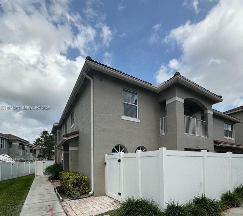12637 SW 54th St, Miramar, FL 33027 Photo