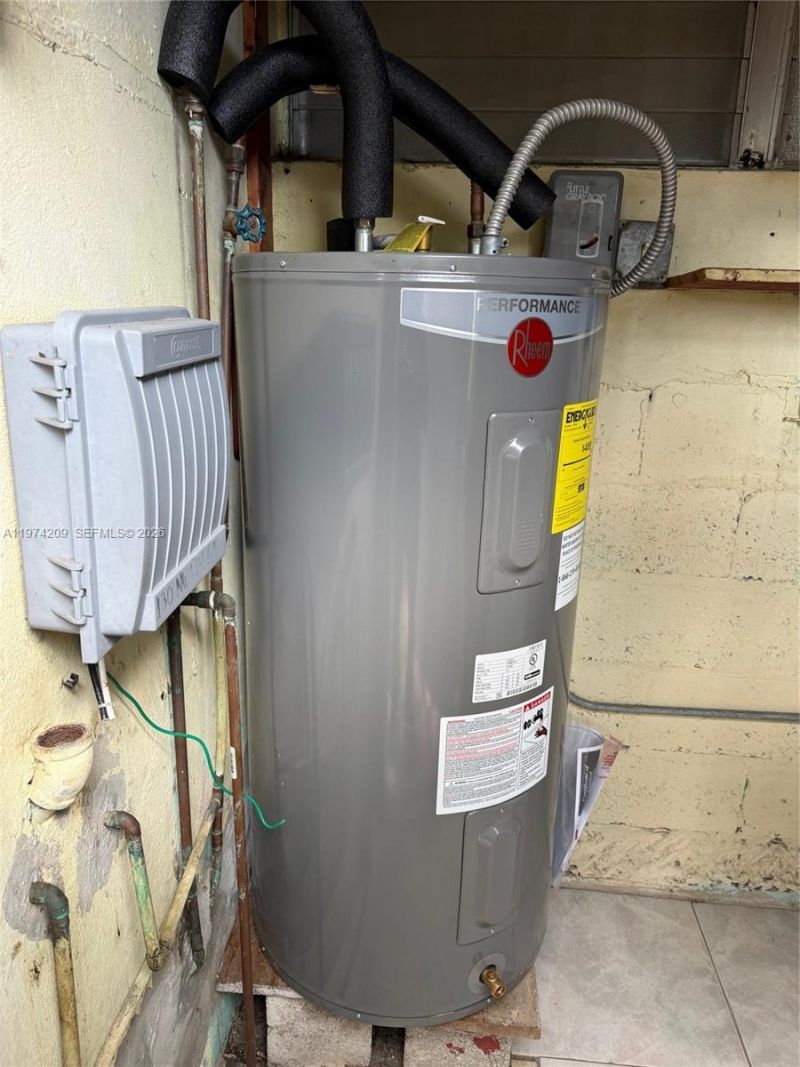 130 NW 124th St , North Miami, FL 33168 Photo