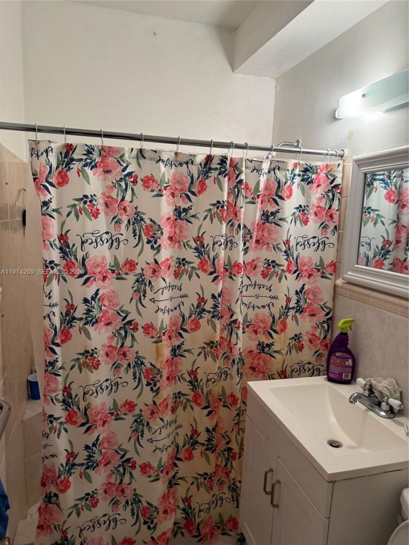 130 NW 124th St , North Miami, FL 33168 Photo