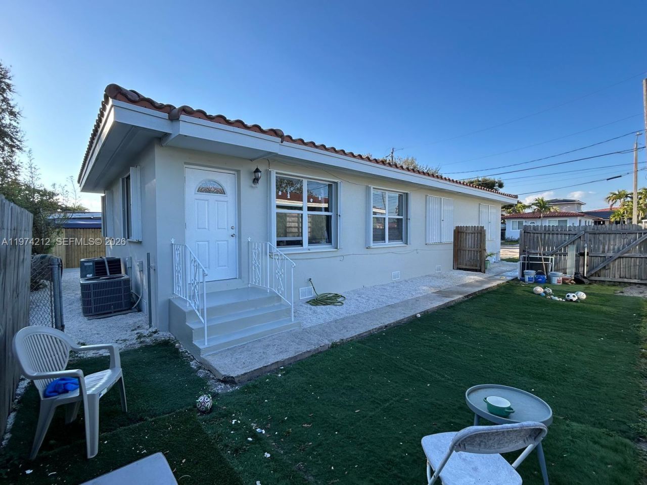 5710 SW 3rd St , Miami, FL 33144 Photo