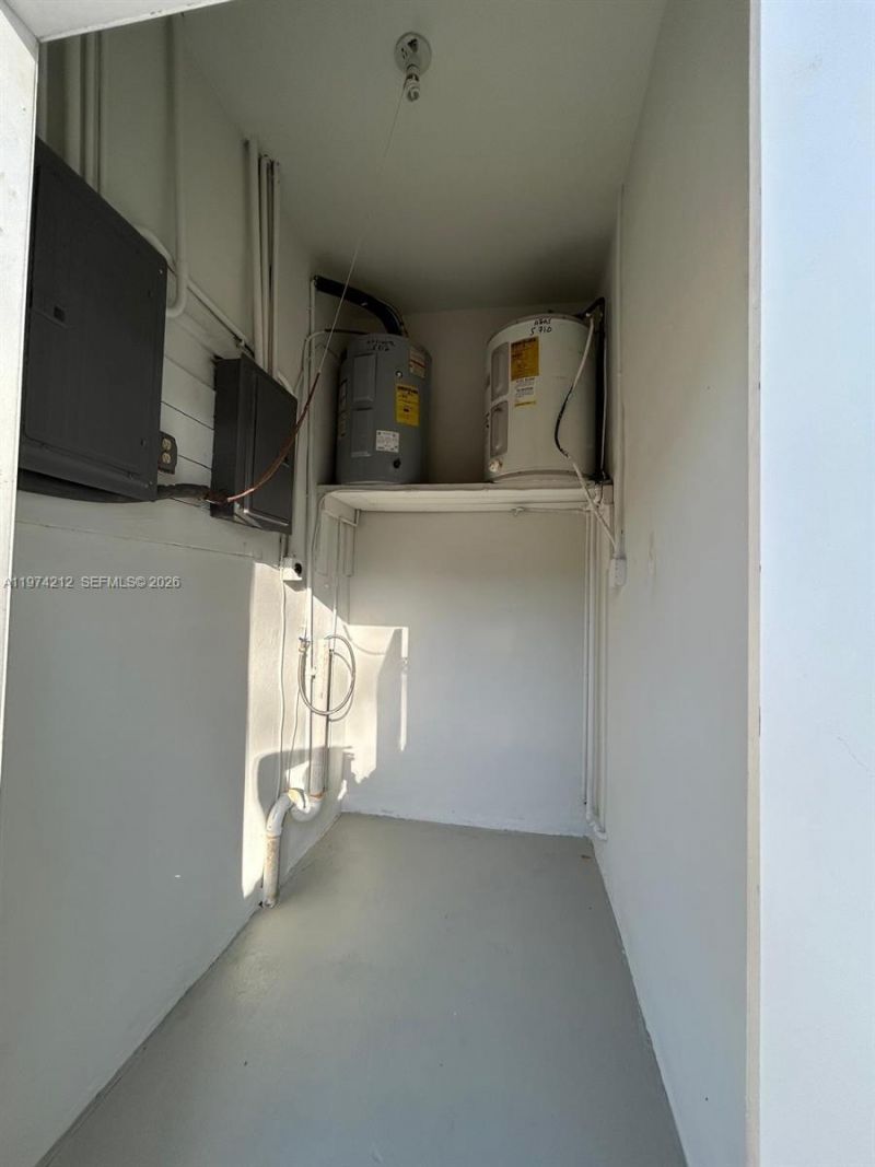 5710 SW 3rd St , Miami, FL 33144 Photo