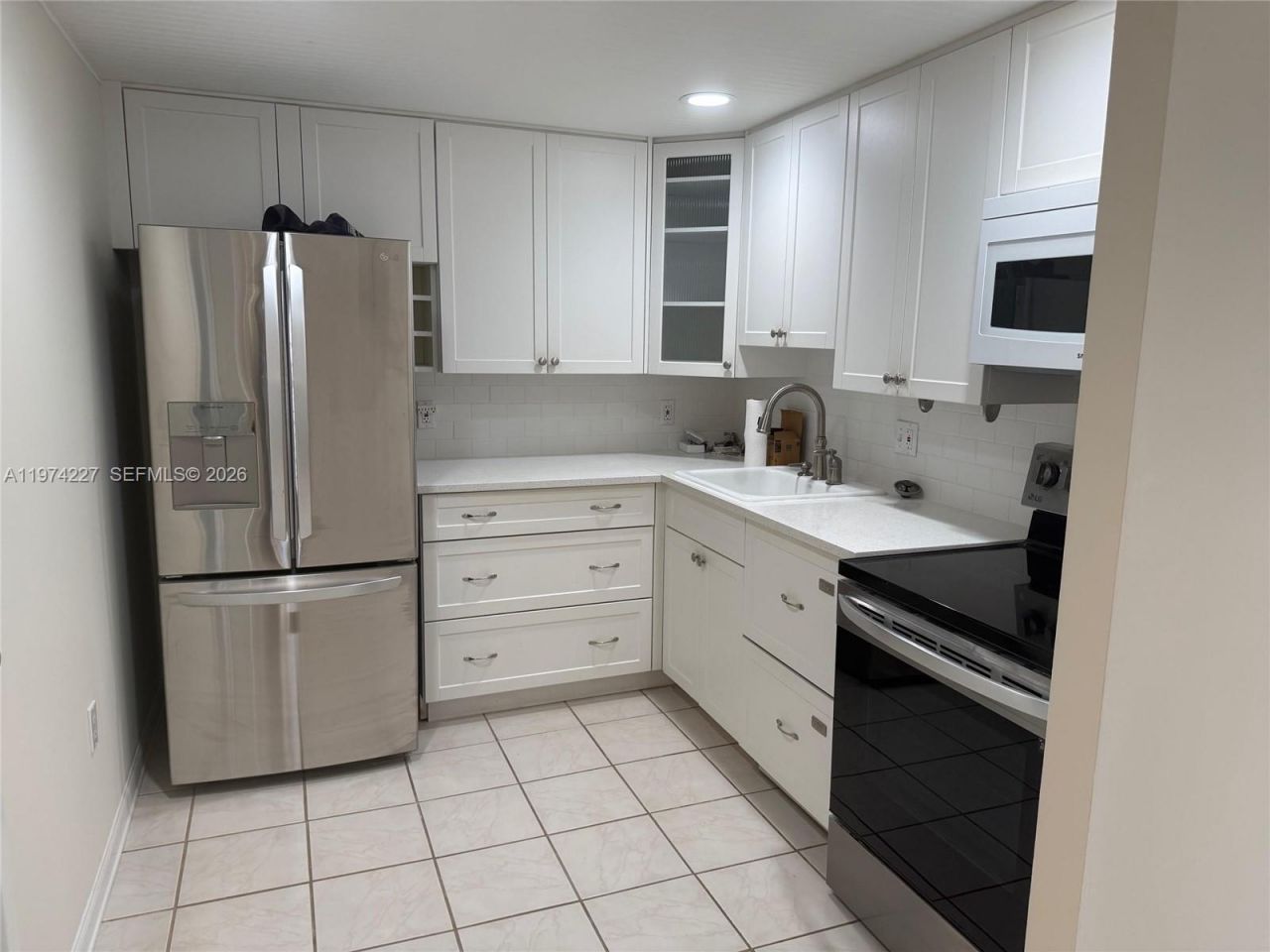 925 N Halifax, Unit 102, Daytona, FL 32118 Photo