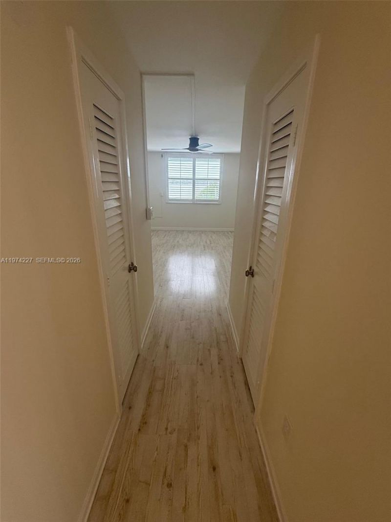 925 N Halifax, Unit 102, Daytona, FL 32118 Photo